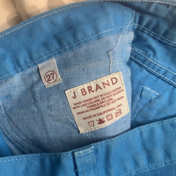 J Brand blue cutoff short size 27 - Picture 3 of 3